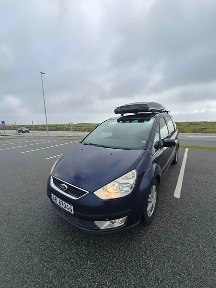 Ford Galaxy 2006 photo 2