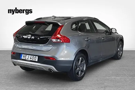 Volvo V40 Cross Country 2016 photo 4