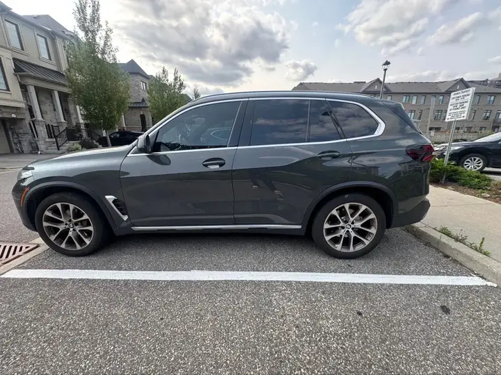 BMW X5 2024 photo 2