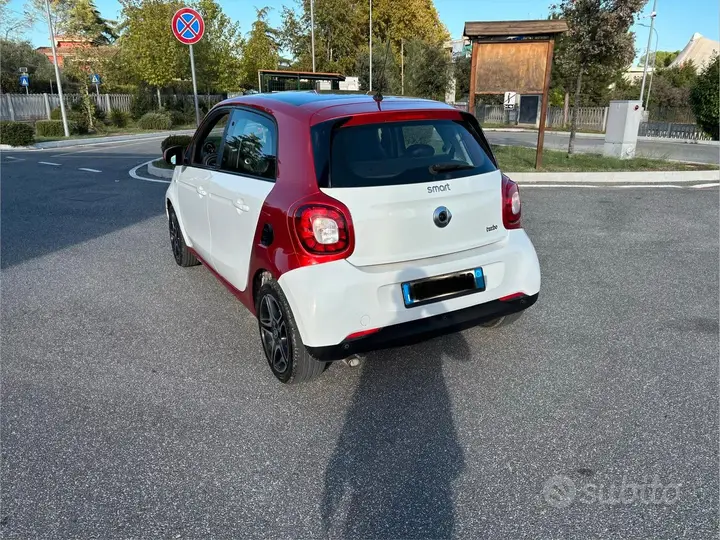 Smart Forfour 2016 photo 3