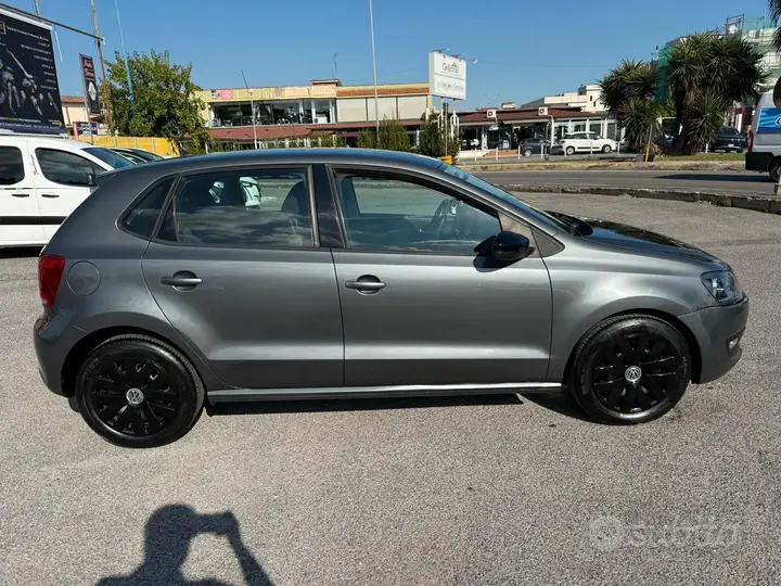 Volkswagen Polo 2011 photo 5