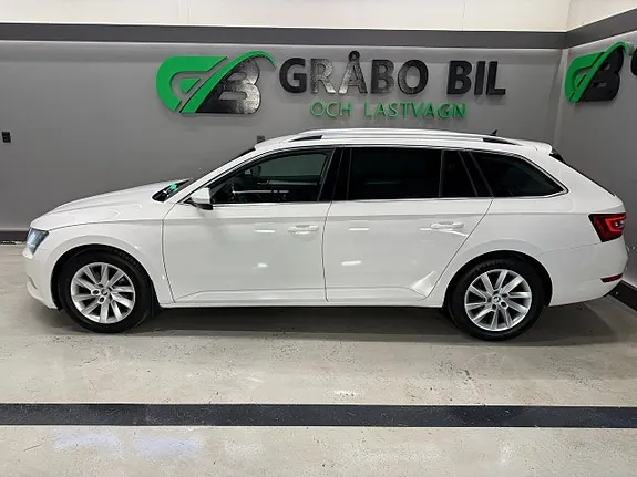 Skoda Superb 2017 photo 2