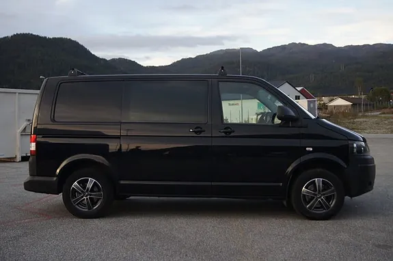 Volkswagen Transporter 2015 photo 3