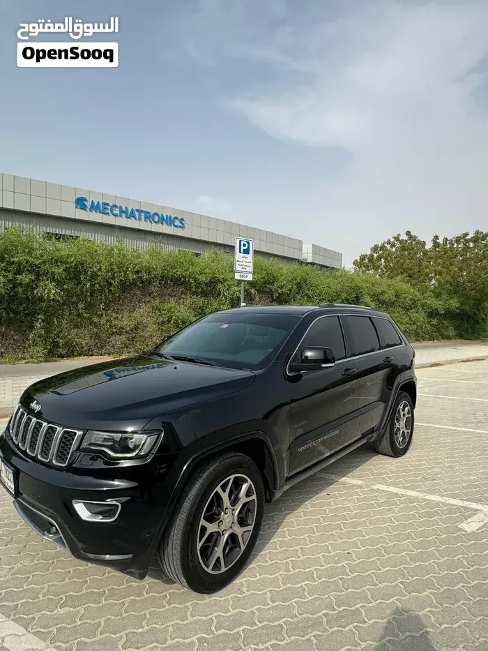 Jeep Grand Cherokee 2018 photo 4