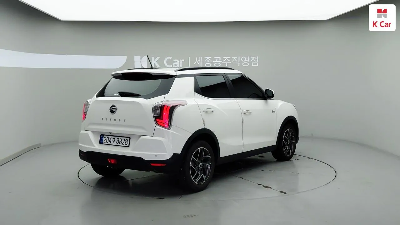 KG Mobility Tivoli 2023 photo 2