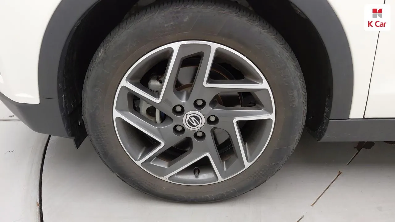 KG Mobility Tivoli 2023 photo 5
