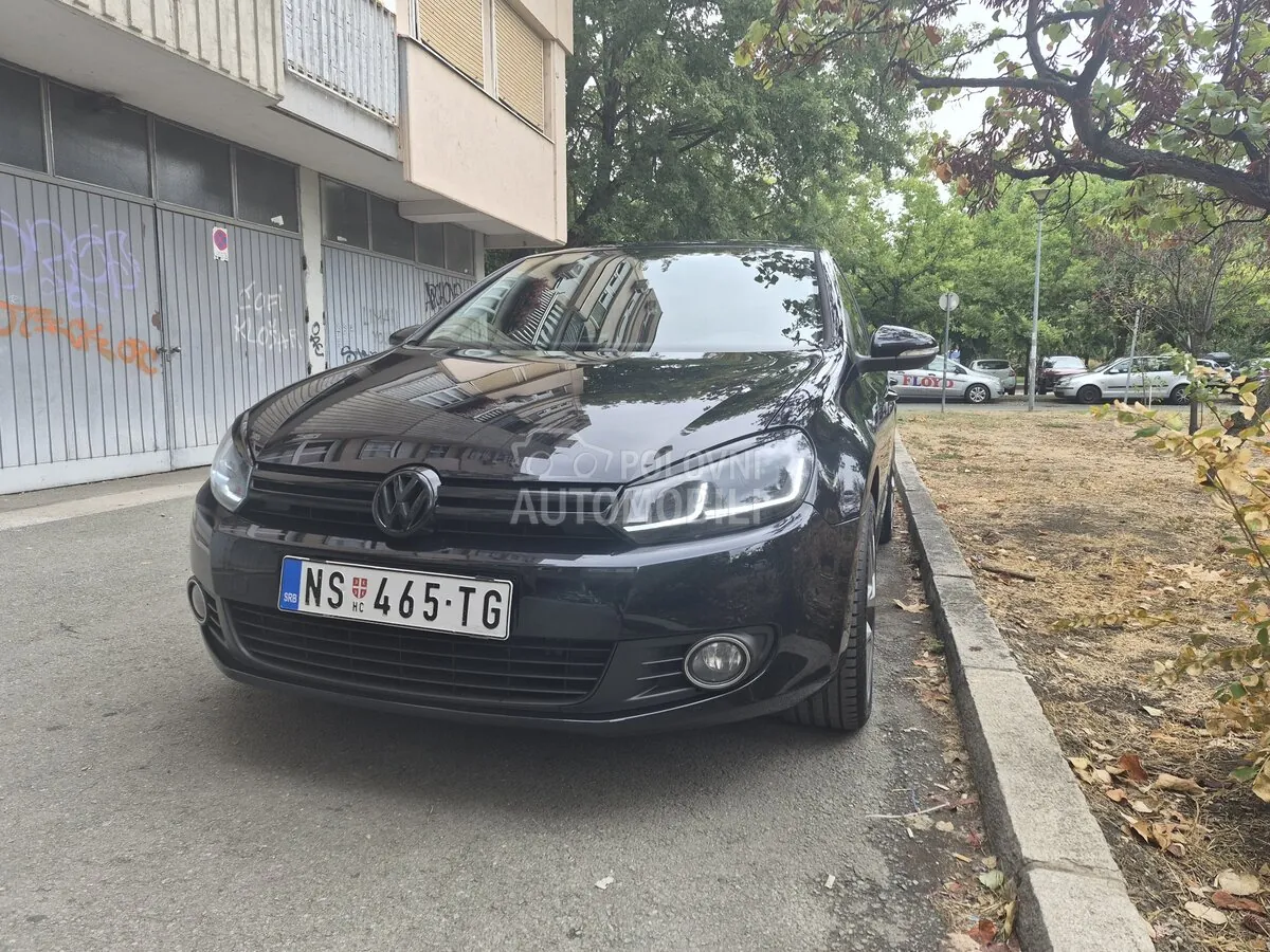 Volkswagen Golf 2012 photo 2