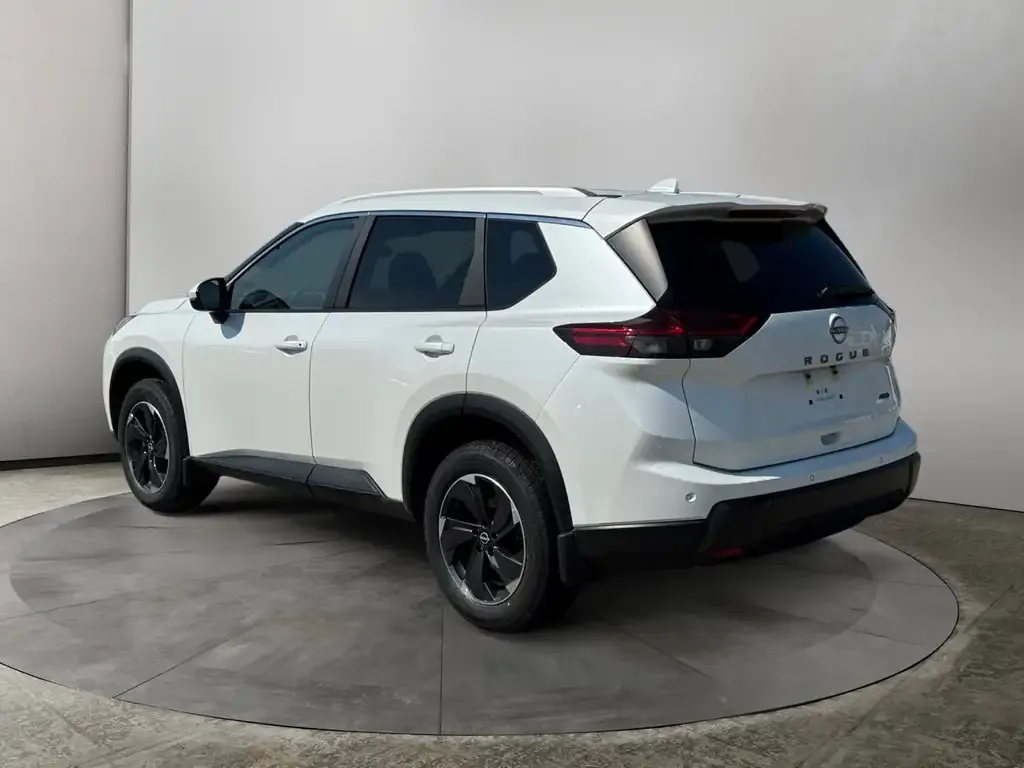 Nissan Rogue 2025 photo 3