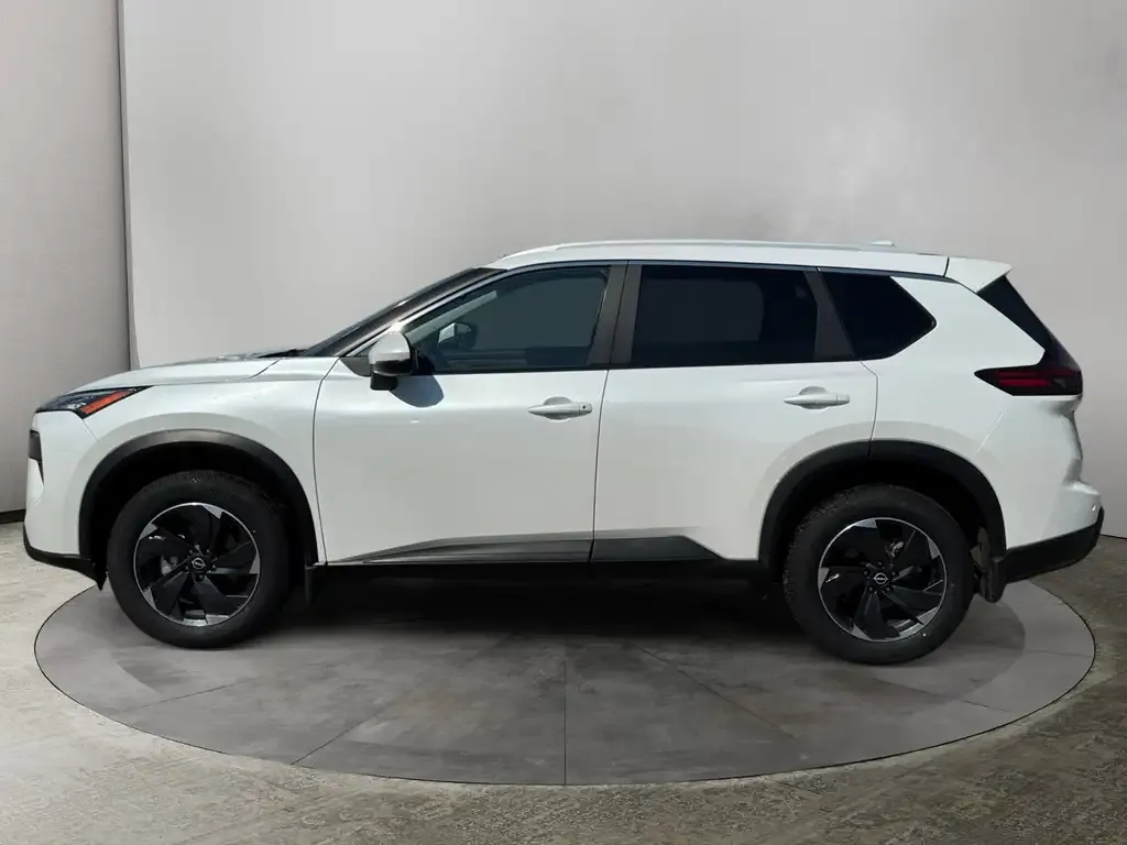 Nissan Rogue 2025 photo 2