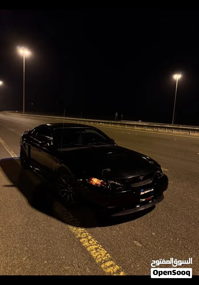 Ford Mustang 2002 photo 3