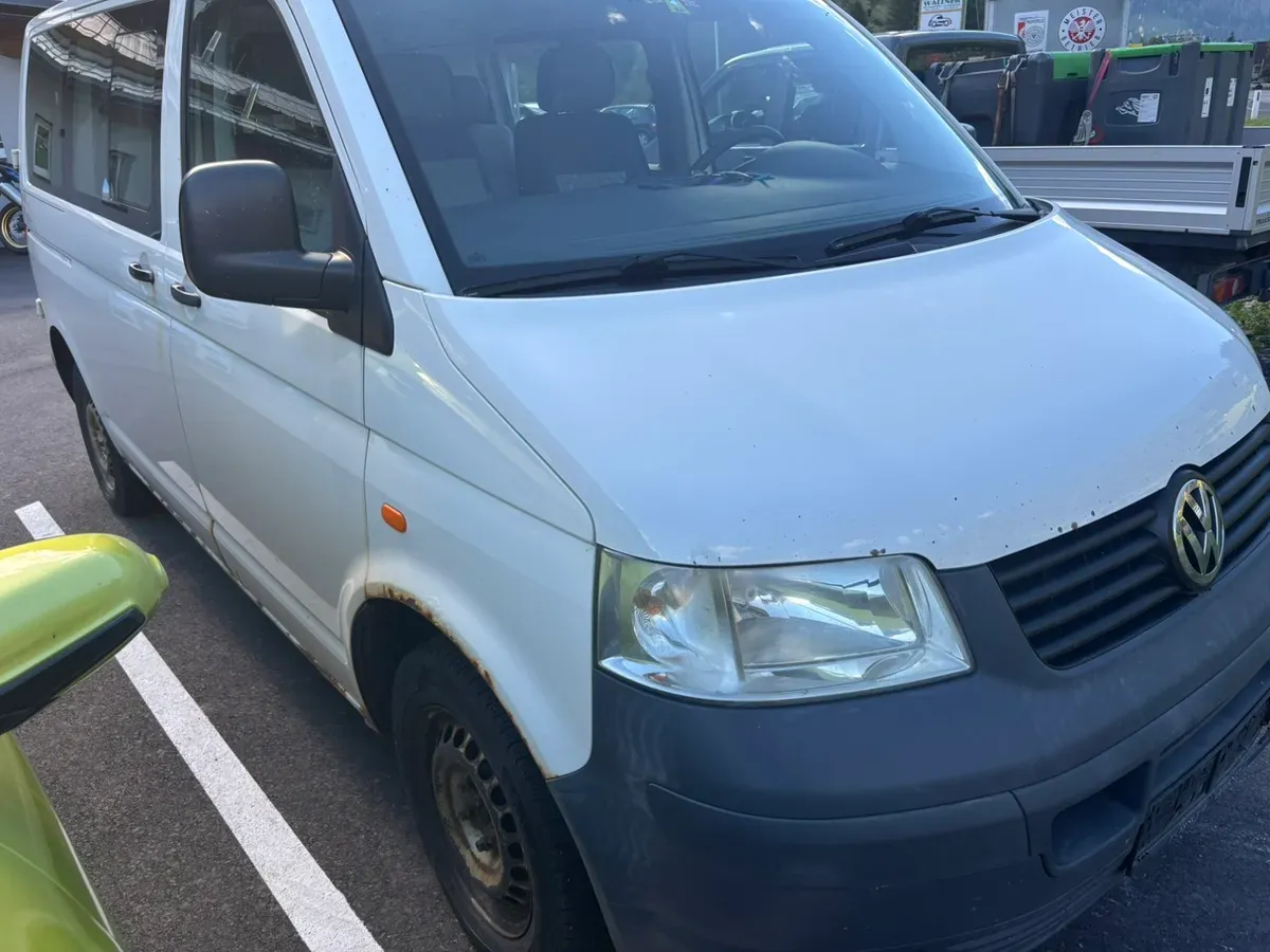 Volkswagen Caravelle 2007 photo 2