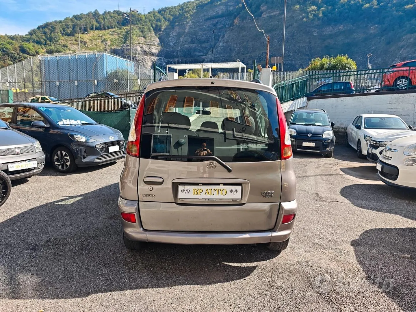 Toyota Yaris Verso 2004 photo 5