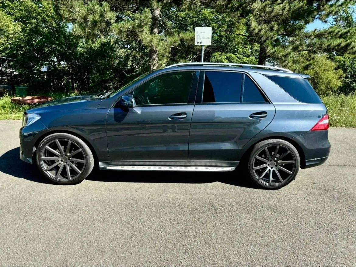 Mercedes-Benz M-Class 2013 photo 3
