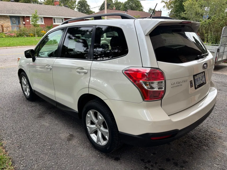 Subaru Forester 2015 photo 3