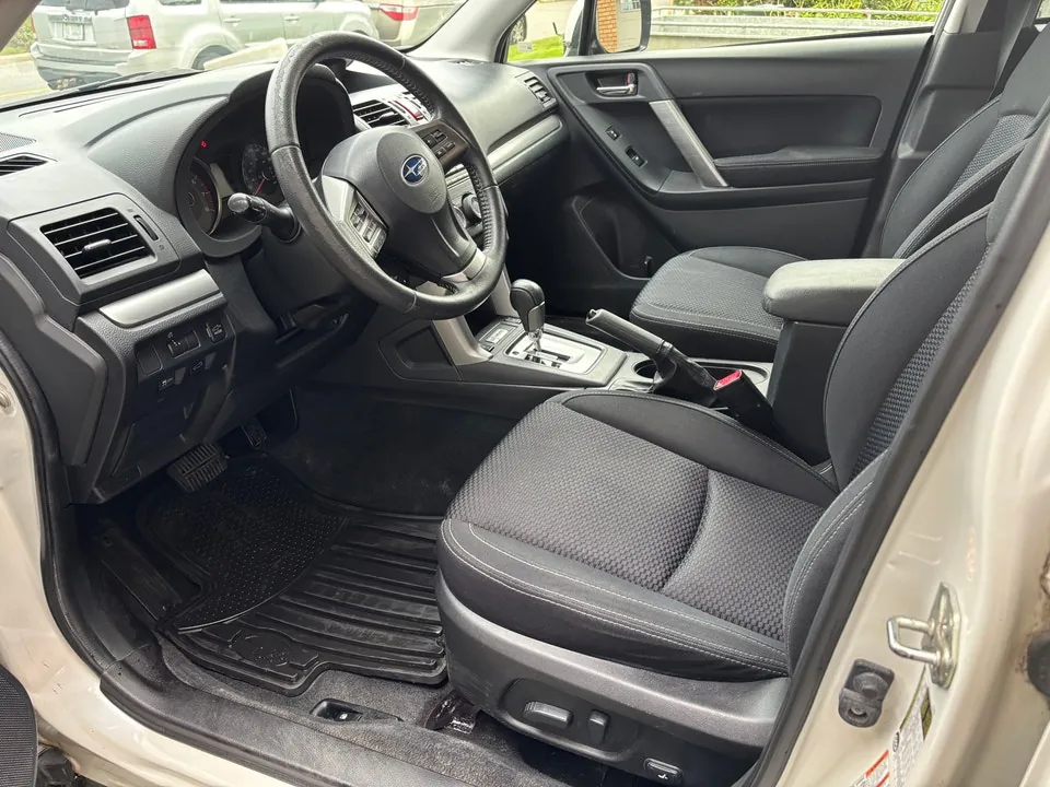 Subaru Forester 2015 photo 5
