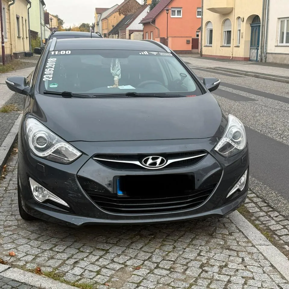 Hyundai I40