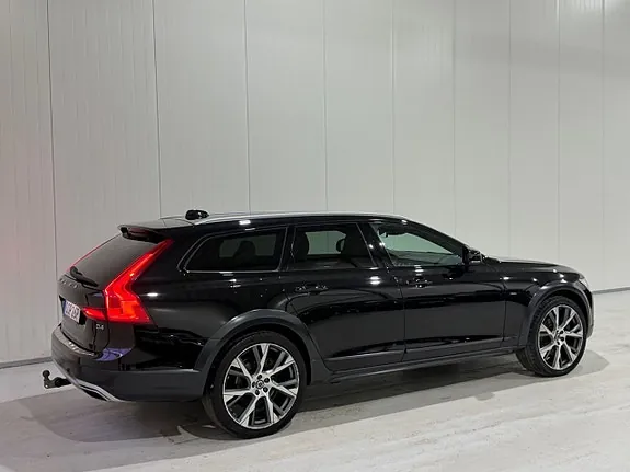 Volvo V90 Cross Country 2020 photo 3
