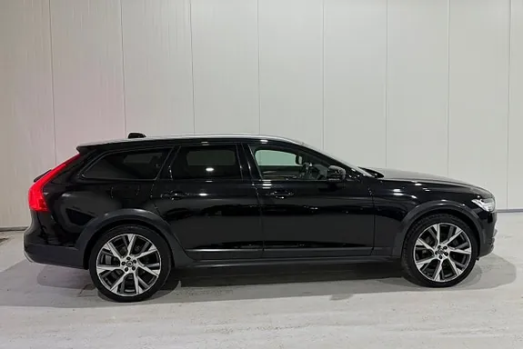 Volvo V90 Cross Country 2020 photo 4