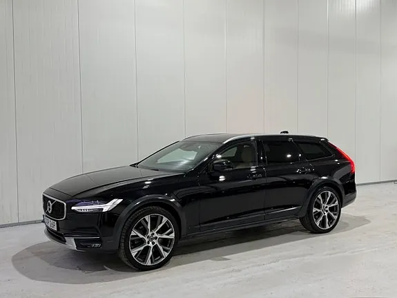 Volvo V90 Cross Country