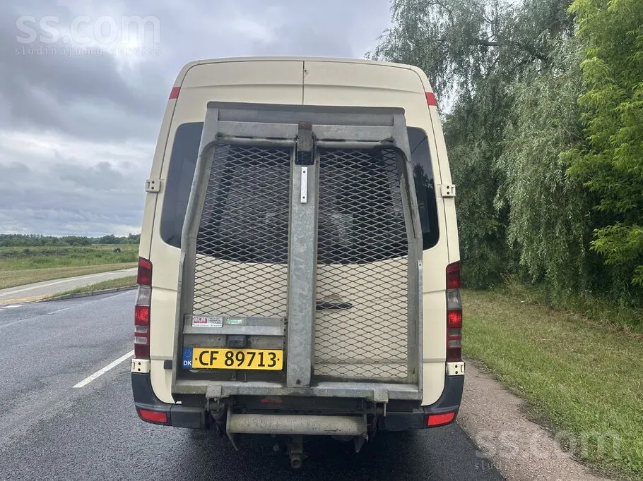Mercedes-Benz Sprinter 2007 photo 4
