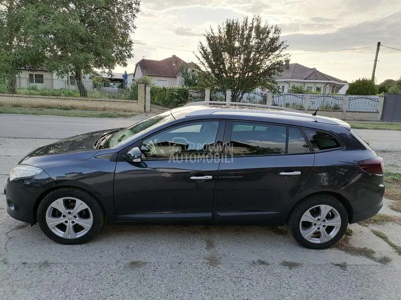Renault Megane 2011 photo 5