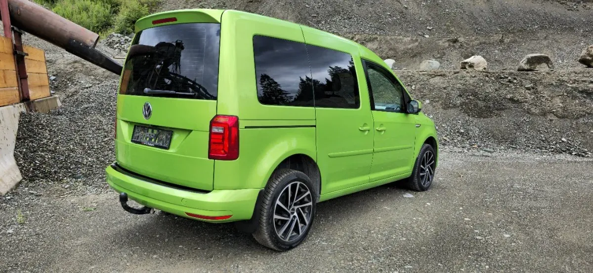 Volkswagen Caddy 2018 photo 2