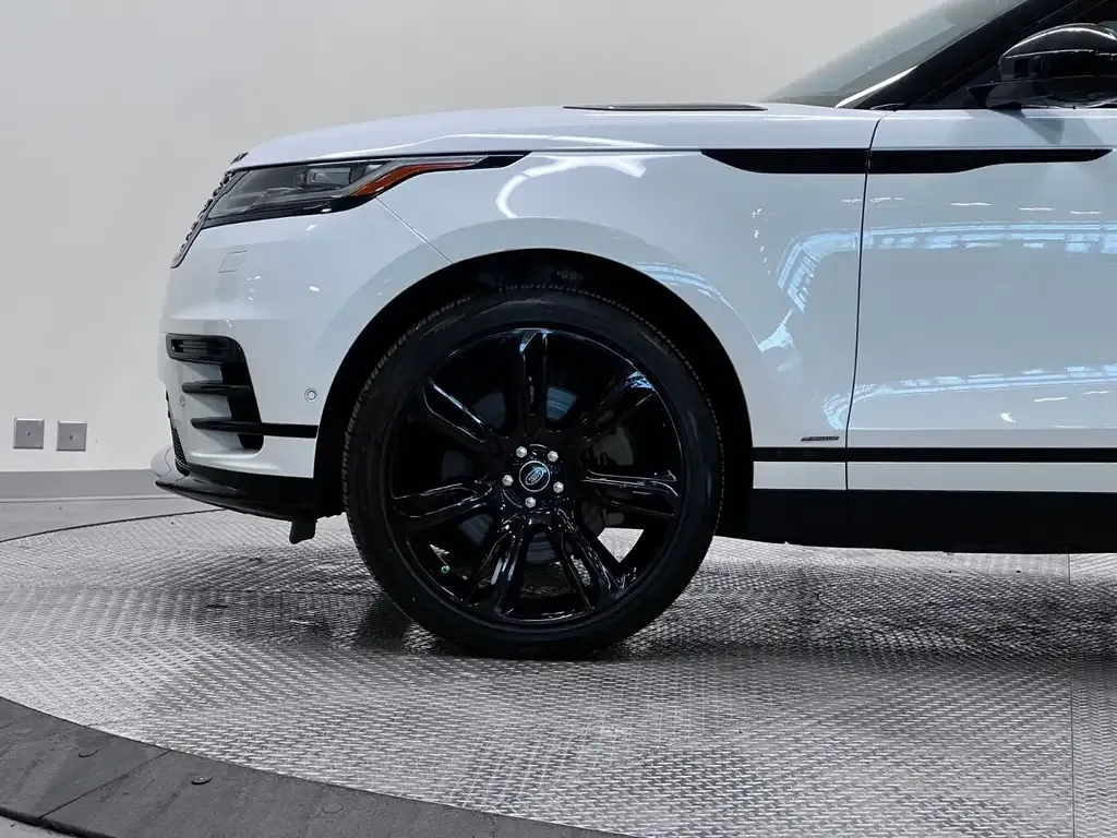 Land Rover Range Rover Velar 2021 photo 5
