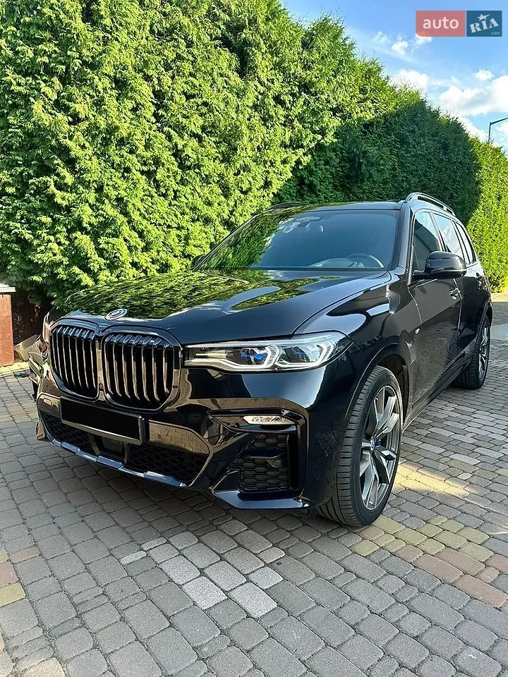 BMW X7
