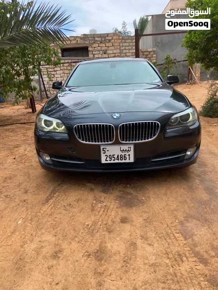 BMW 5 Series 2012 photo 3