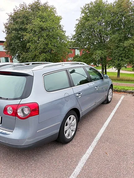 Volkswagen Passat 2010 photo 5