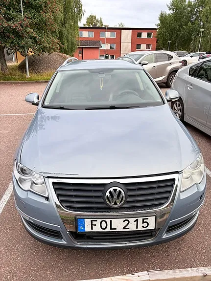 Volkswagen Passat 2010 photo 4