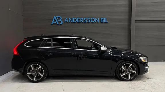 Volvo V60 2015 photo 5