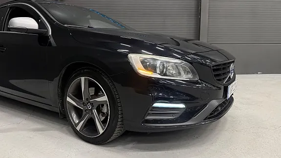 Volvo V60 2015 photo 3