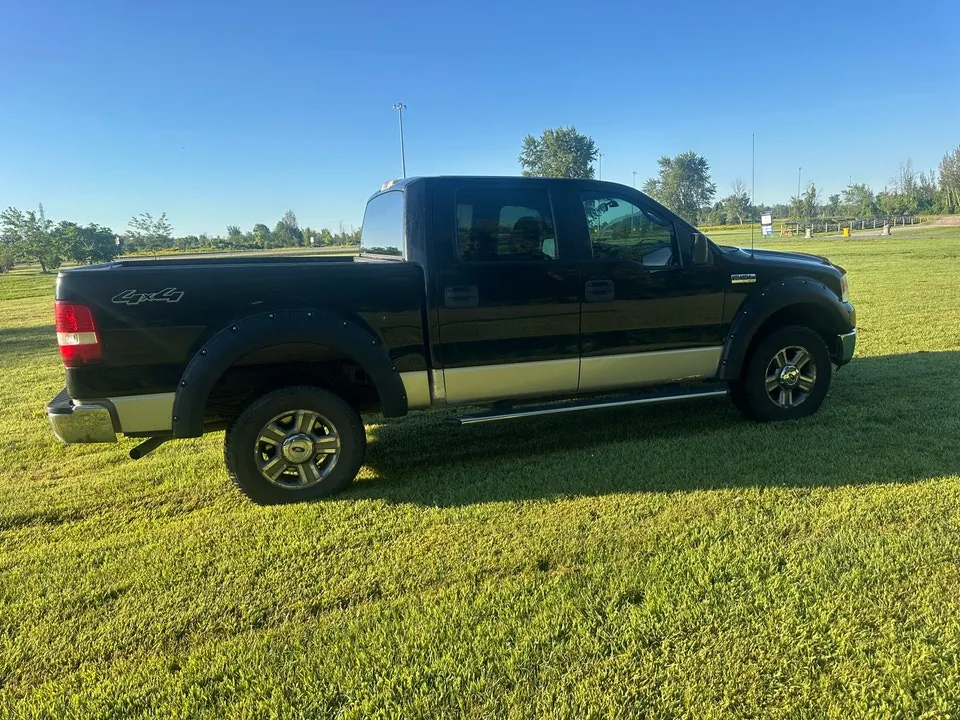Ford F-150 2005 photo 2
