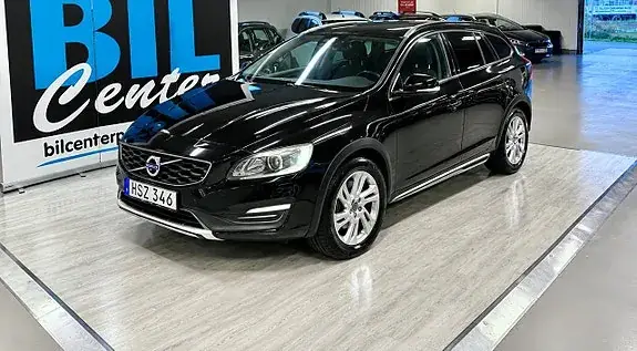 Volvo V60 Cross Country 2016 photo 2