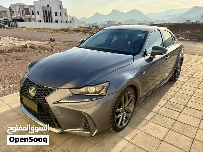 Lexus Is