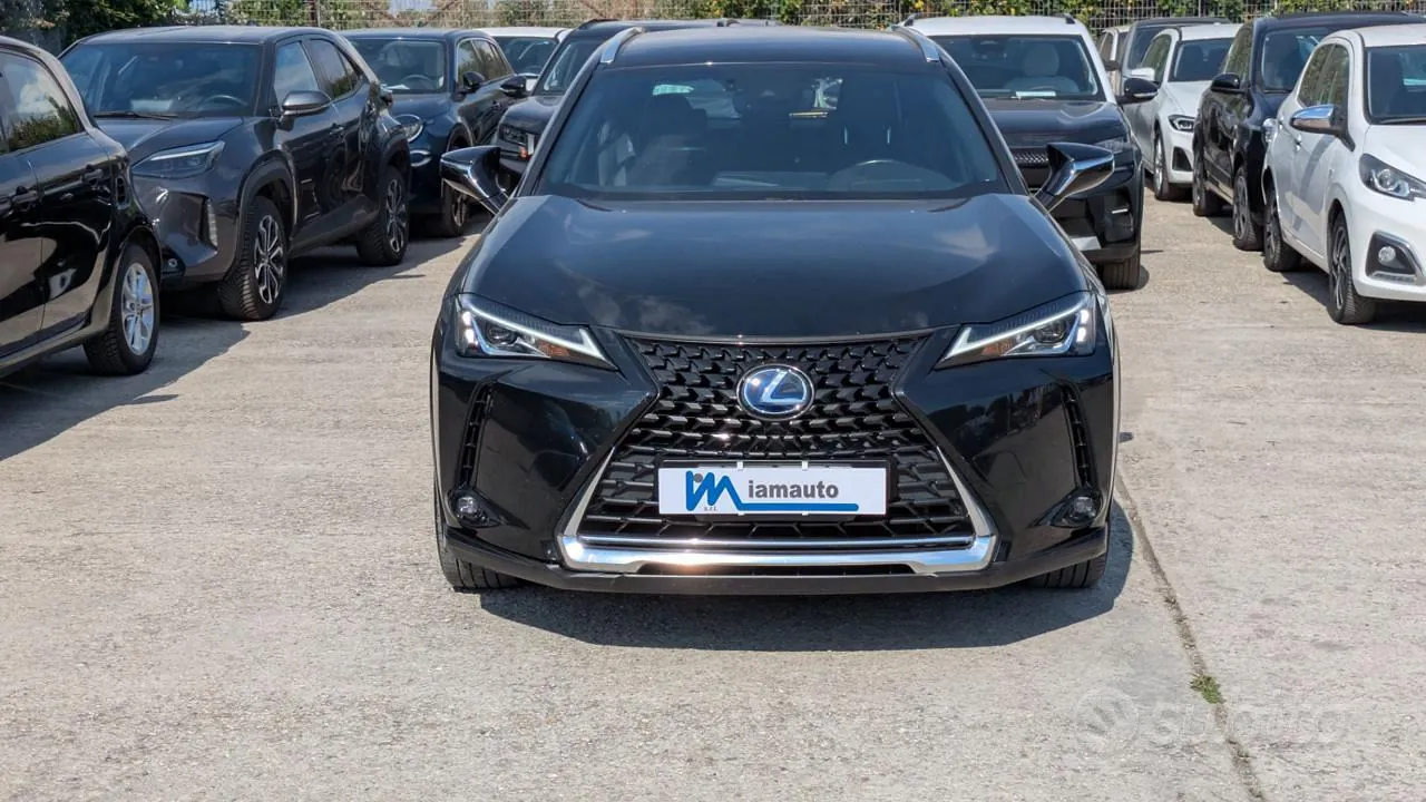 Lexus Ux 2021 photo 3