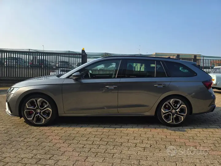 Skoda Octavia Rs 2023 photo 5
