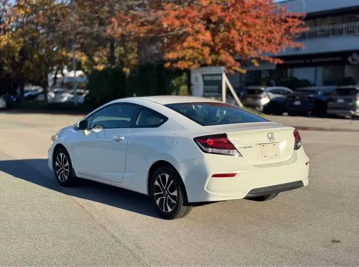 Honda Civic 2014 photo 4