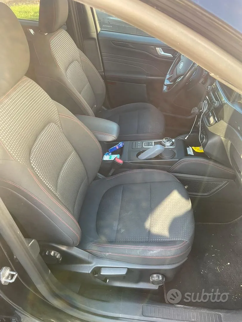 Ford Kuga 2021 photo 5