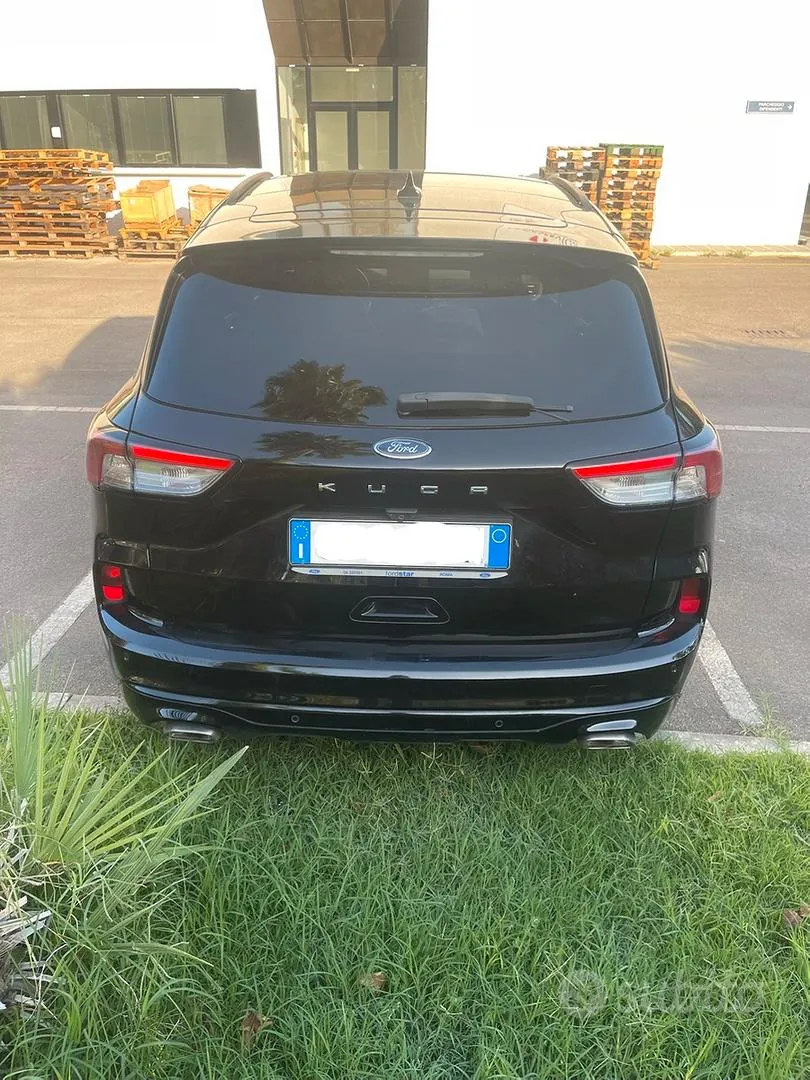 Ford Kuga 2021 photo 2