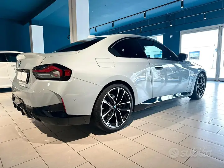 BMW 220I 2024 photo 4