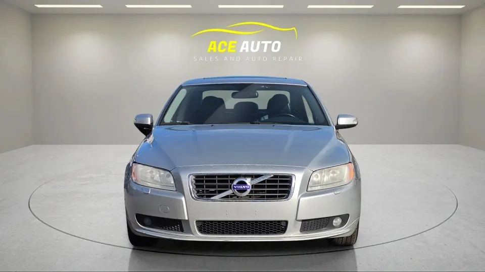 Volvo S80 2010 photo 2