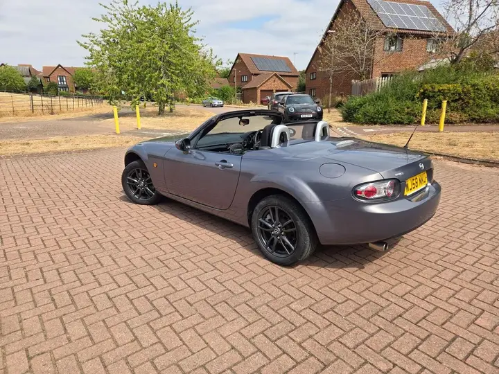 Mazda Mx-5 2008 photo 3