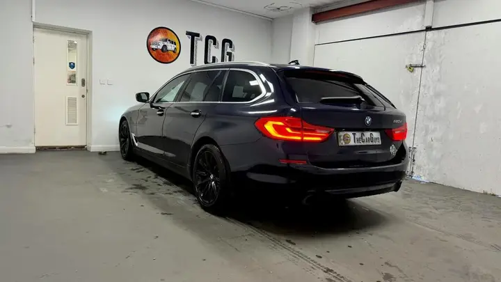 BMW 5 Series 2019 photo 3