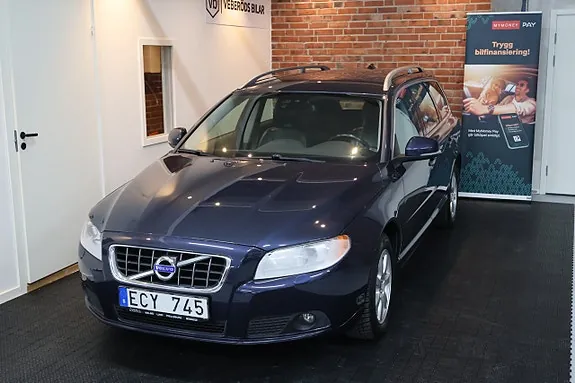 Volvo V70 2012 photo 3