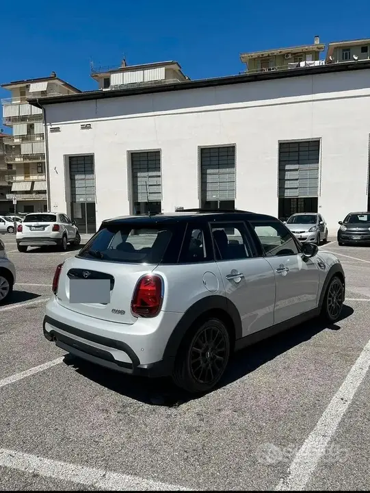 Mini Cooper 2022 photo 3