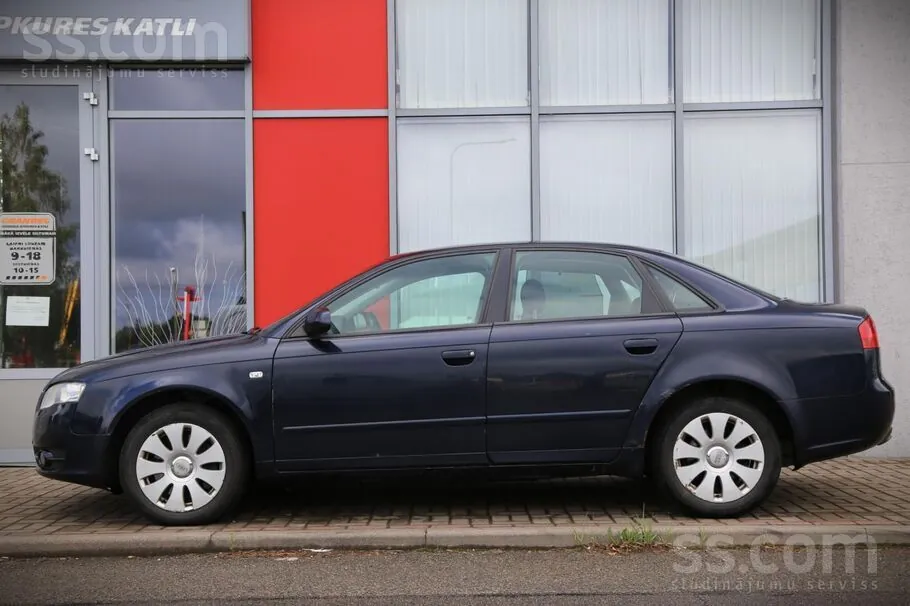 Audi A4 2006 photo 2