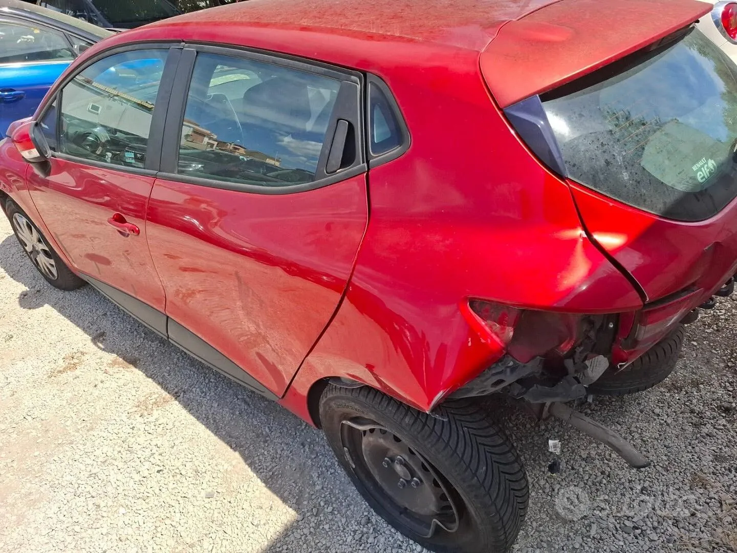 Renault Clio 2015 photo 2