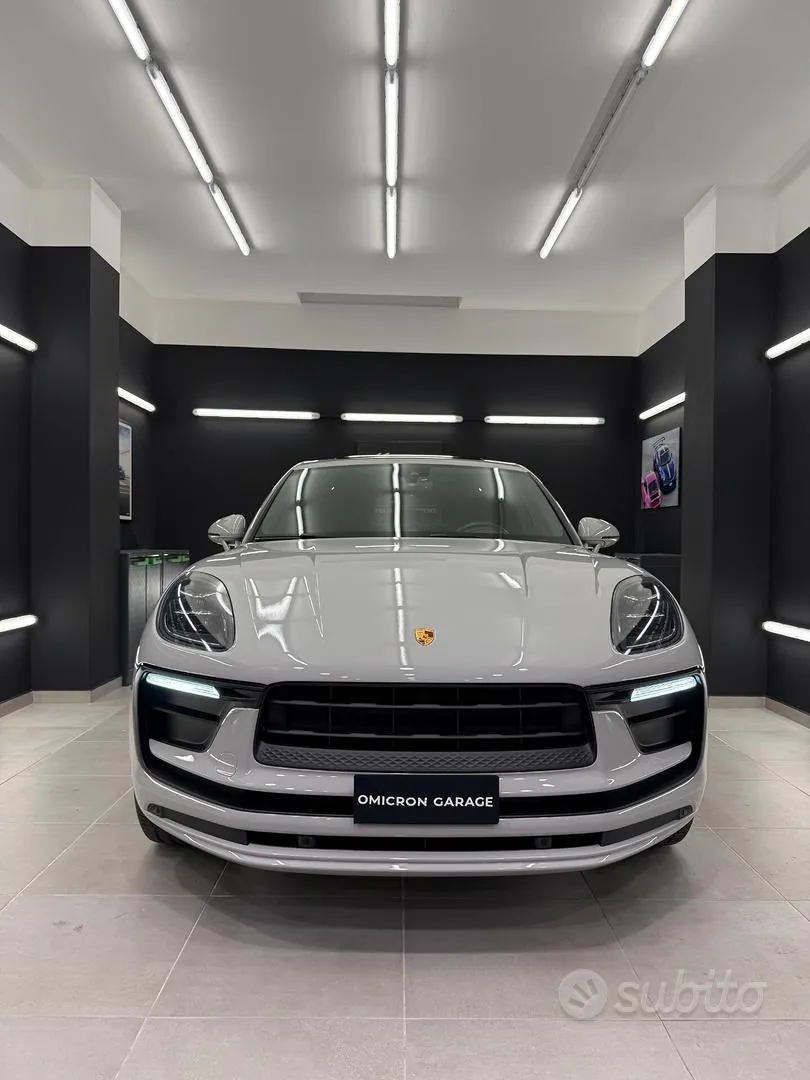 Porsche Macan 2022 photo 2